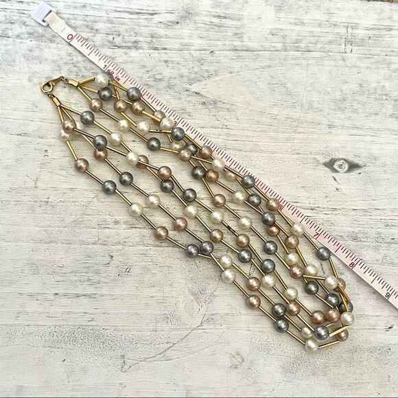 Avon faux Pearl multi strand necklace - Picture 4 of 12